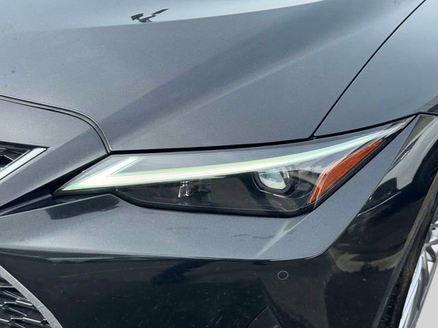 Used 2023 Lexus IS 300 AWD w/ Premium Package image 12
