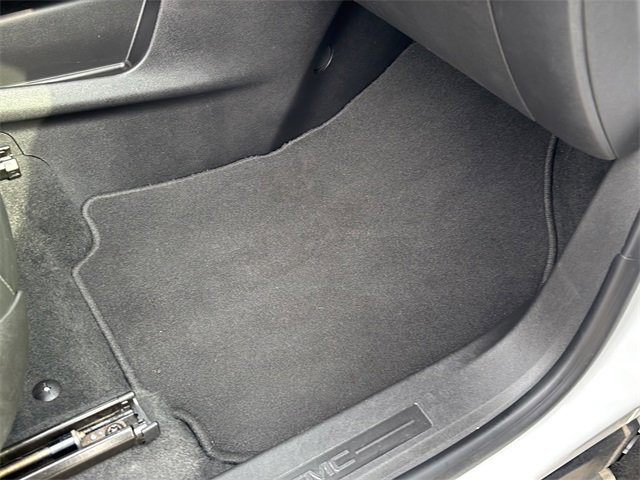 Used 2023 GMC Terrain SLT image 38