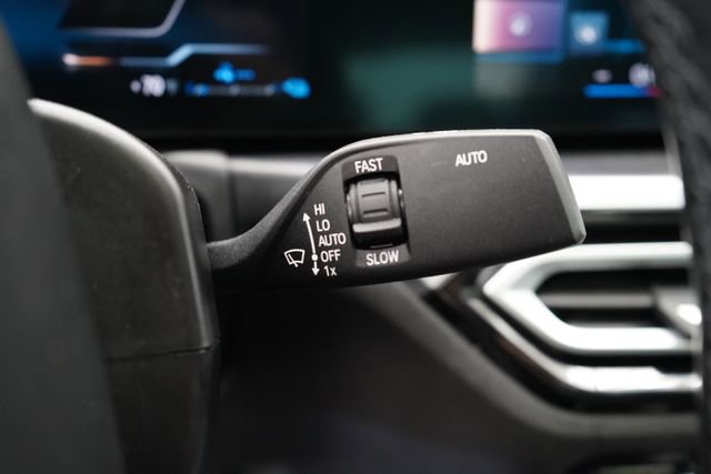 Used 2023 BMW 330e xDrive w/ Premium Package image 21