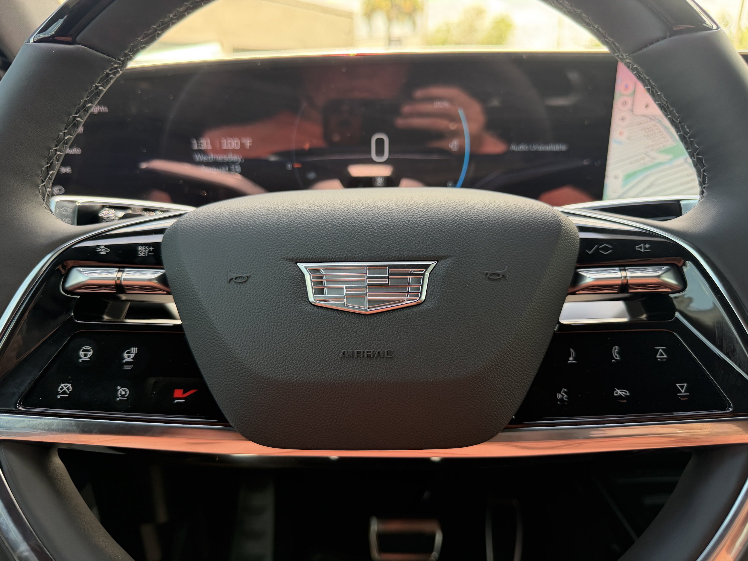 New 2027 Cadillac Vistiq Luxury w/ LPO, Floor Liner Package AWD/4WD image 28