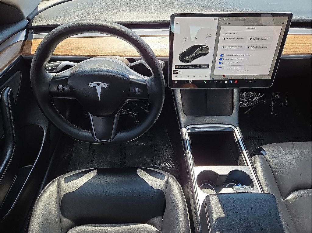 Used 2021 Tesla Model 3 Standard Range Plus image 10