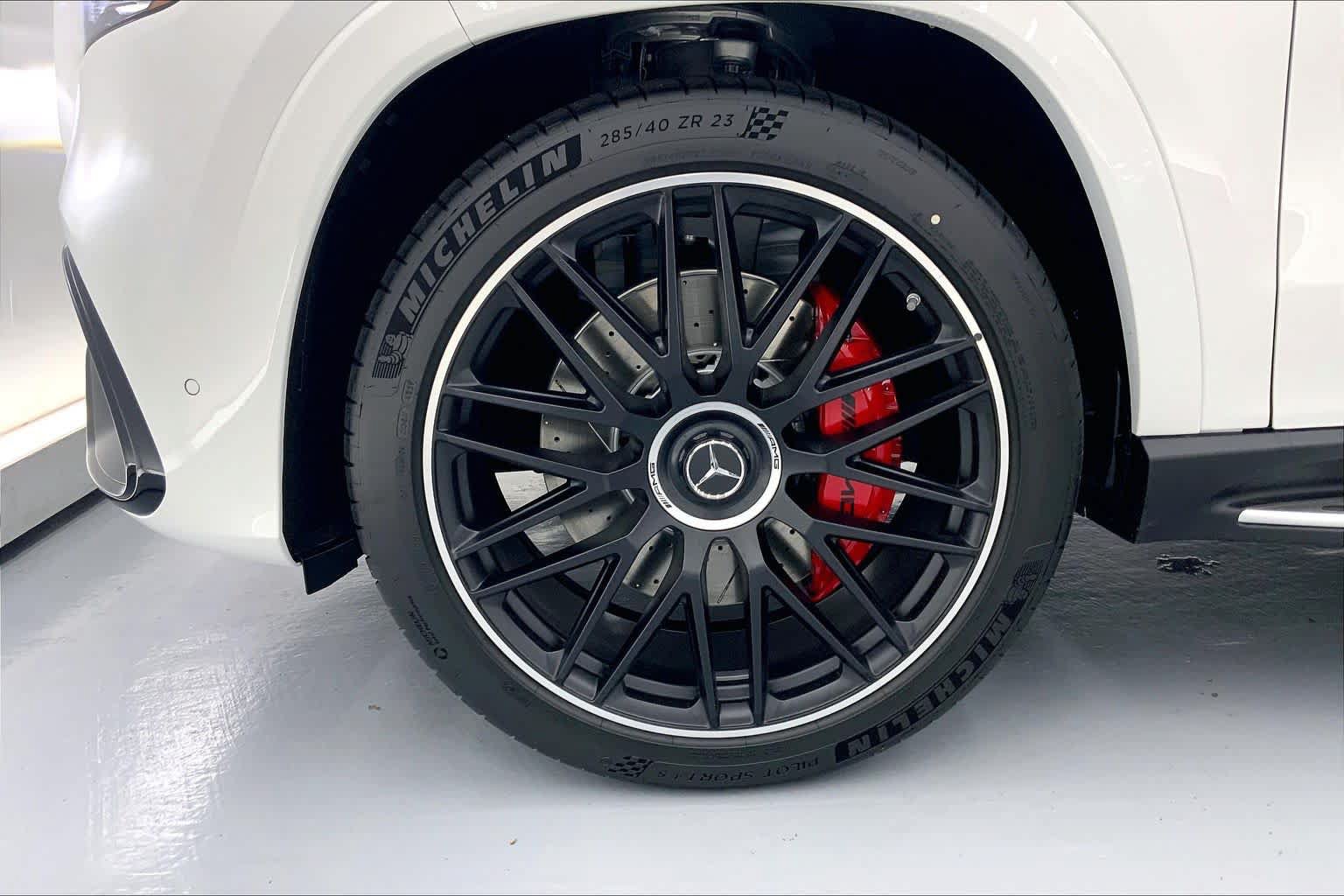 New 2026 Mercedes-Benz GLS 63 AMG 4MATIC image 10