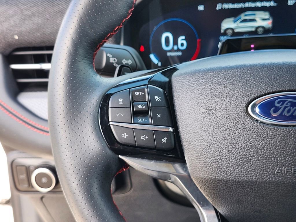 Certified 2025 Ford Explorer ST AWD/4WD image 32