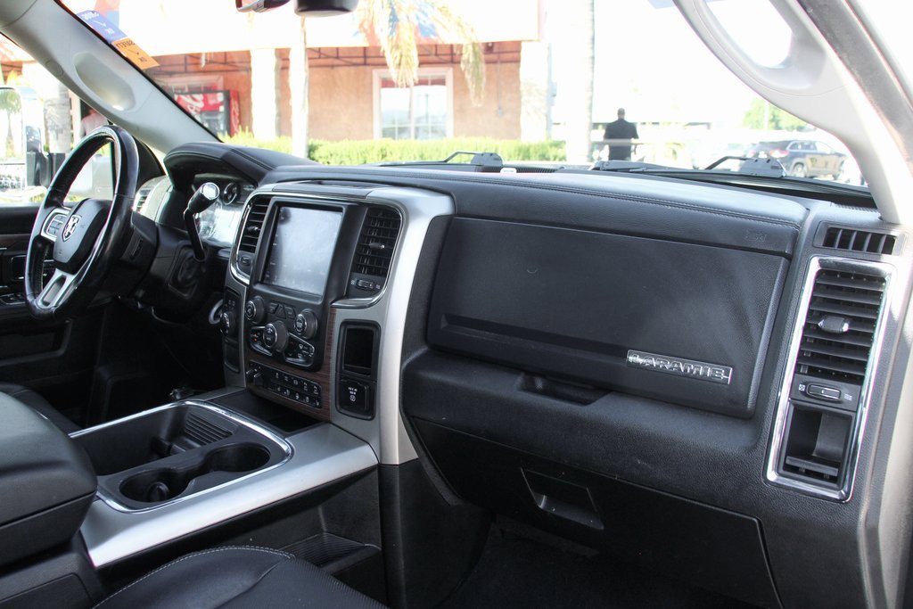 Used 2018 RAM 3500 Laramie image 39