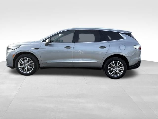 Used 2023 Buick Enclave Essence w/ Experience Buick Package image 11