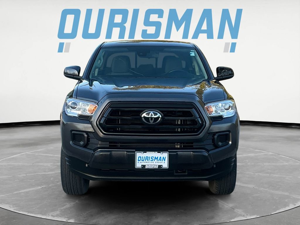 Used 2022 Toyota Tacoma SR image 2