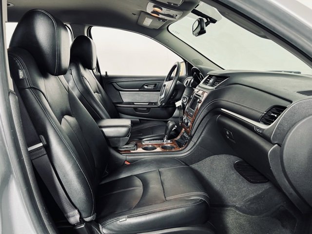 Used 2013 Chevrolet Traverse LT image 20