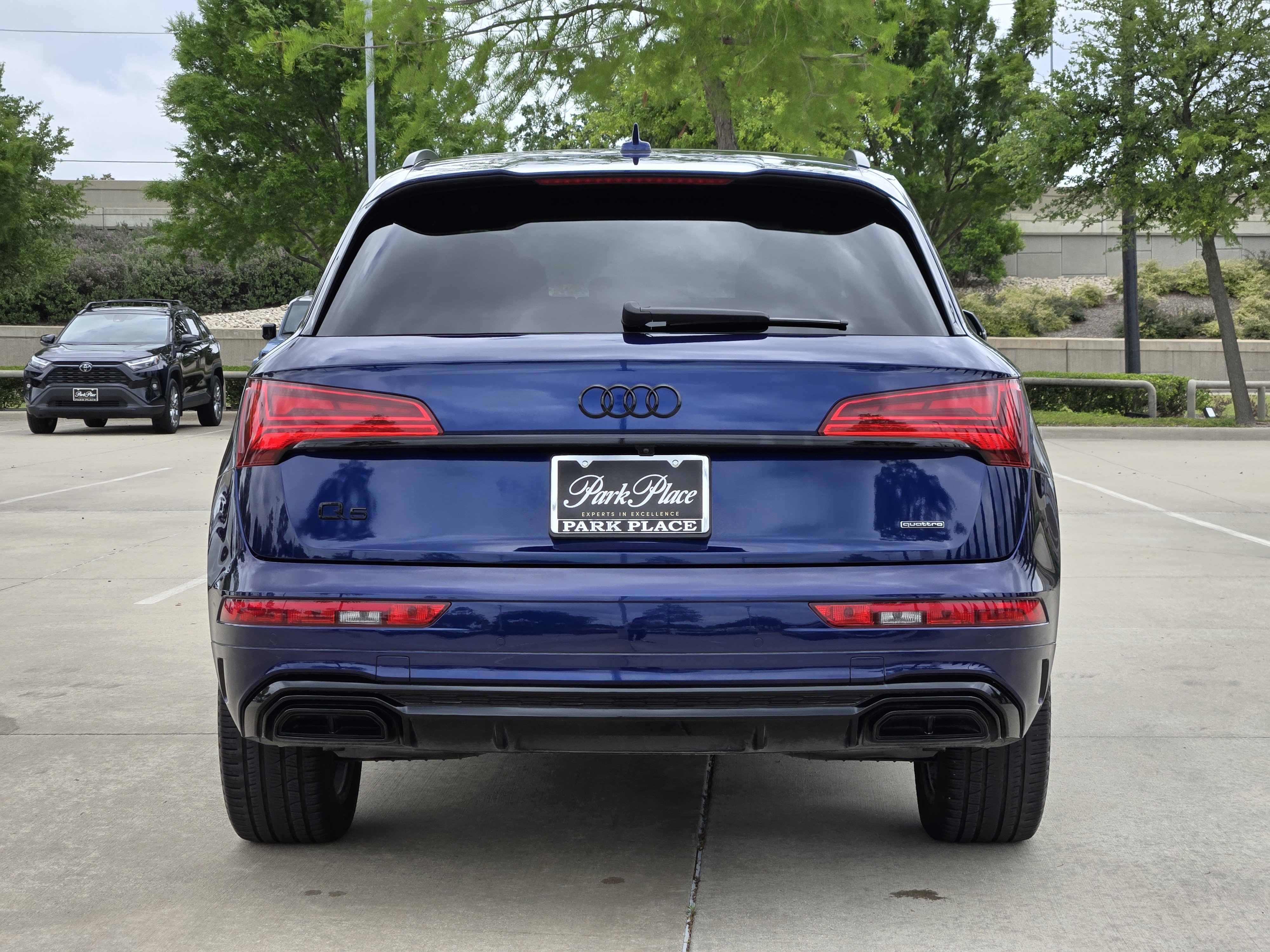 Used 2024 Audi Q5 2.0T Premium Plus w/ Premium Plus Package image 4