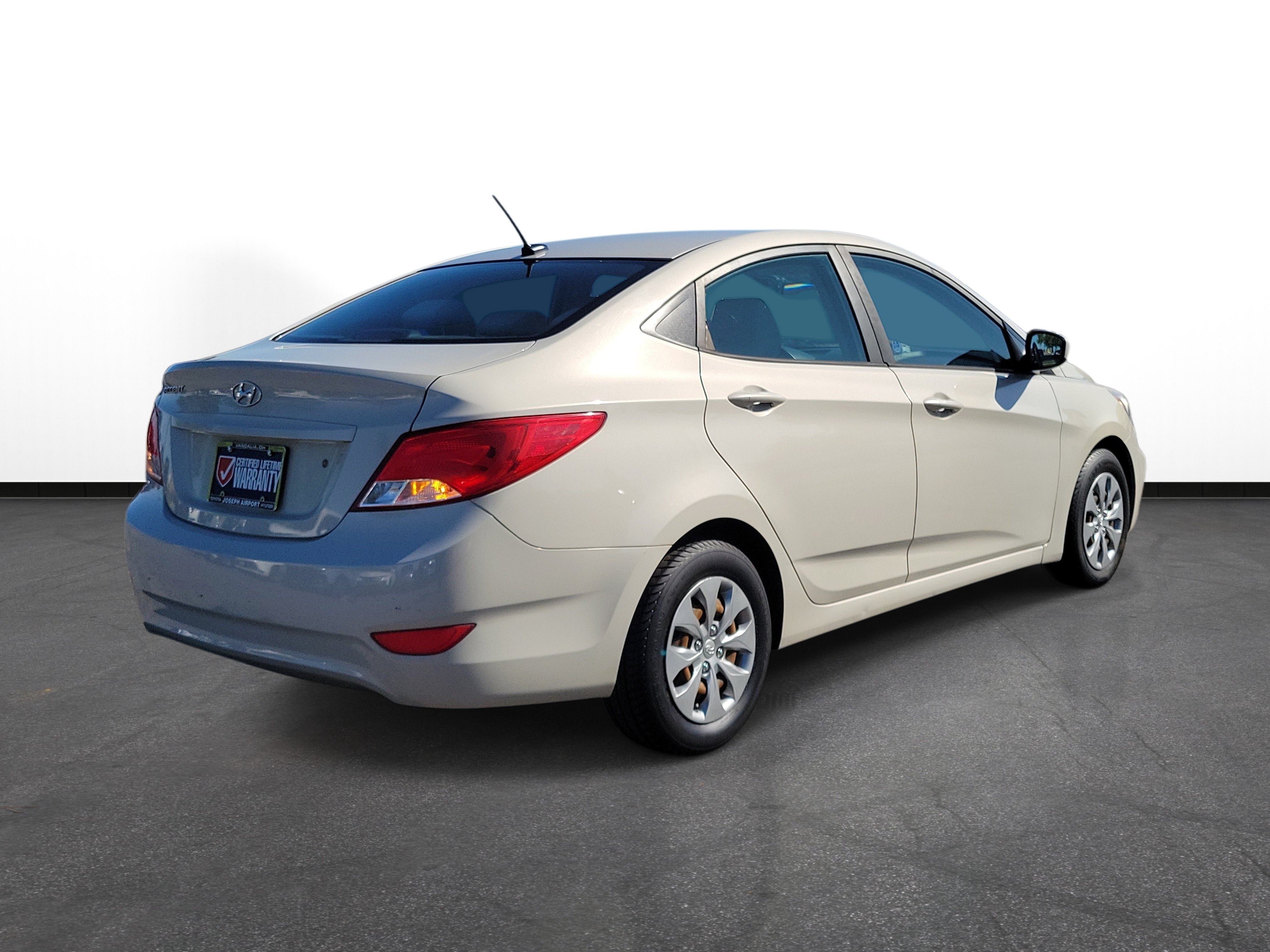 Used 2017 Hyundai Accent SE FWD image 4