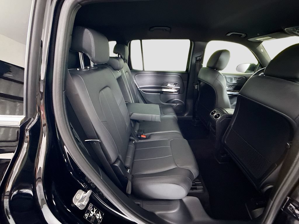 Certified 2025 Mercedes-Benz GLB 250 image 22