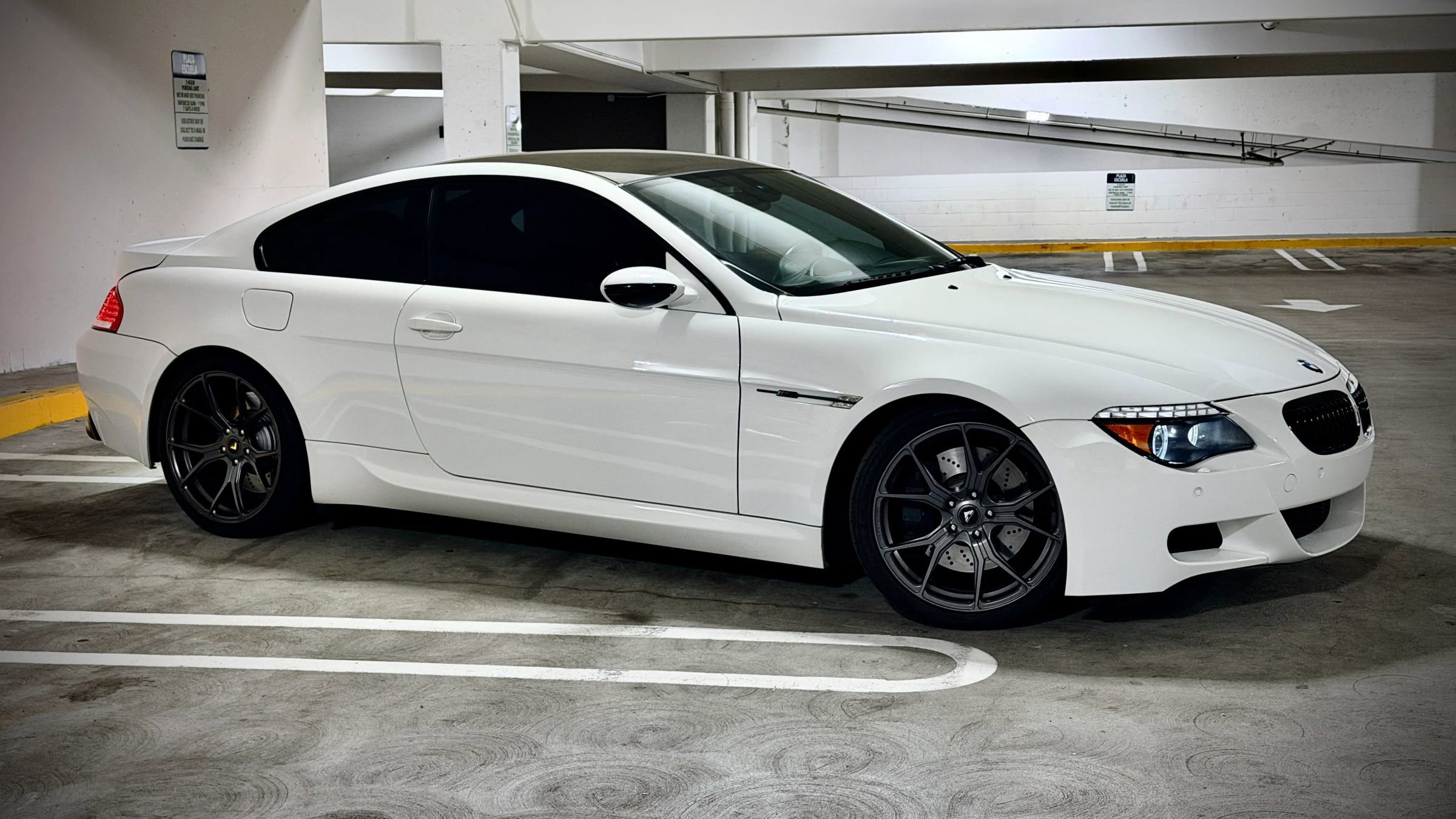 Used 2007 BMW M6 Coupe image 1