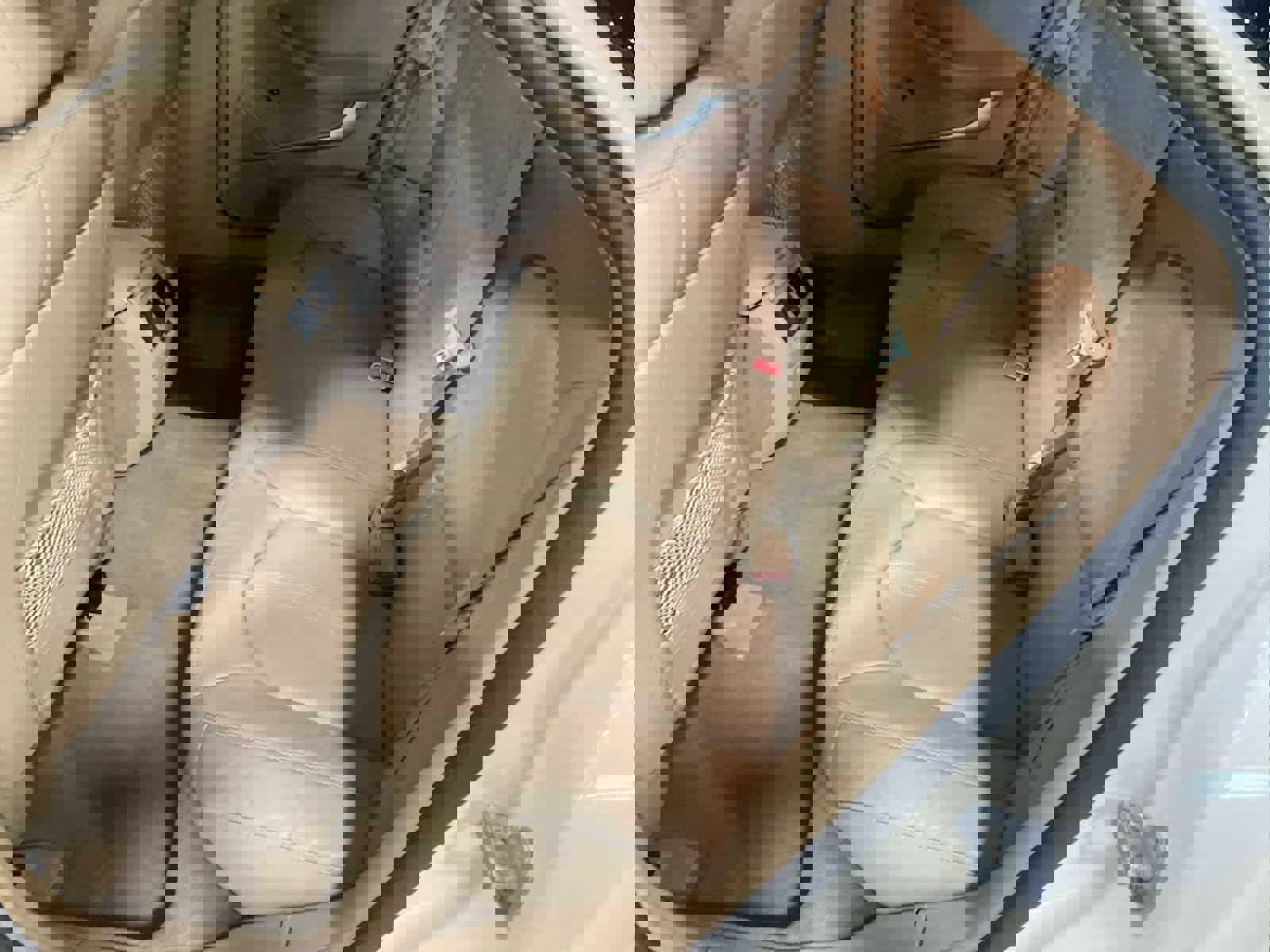 Used 2011 Cadillac CTS Premium image 38