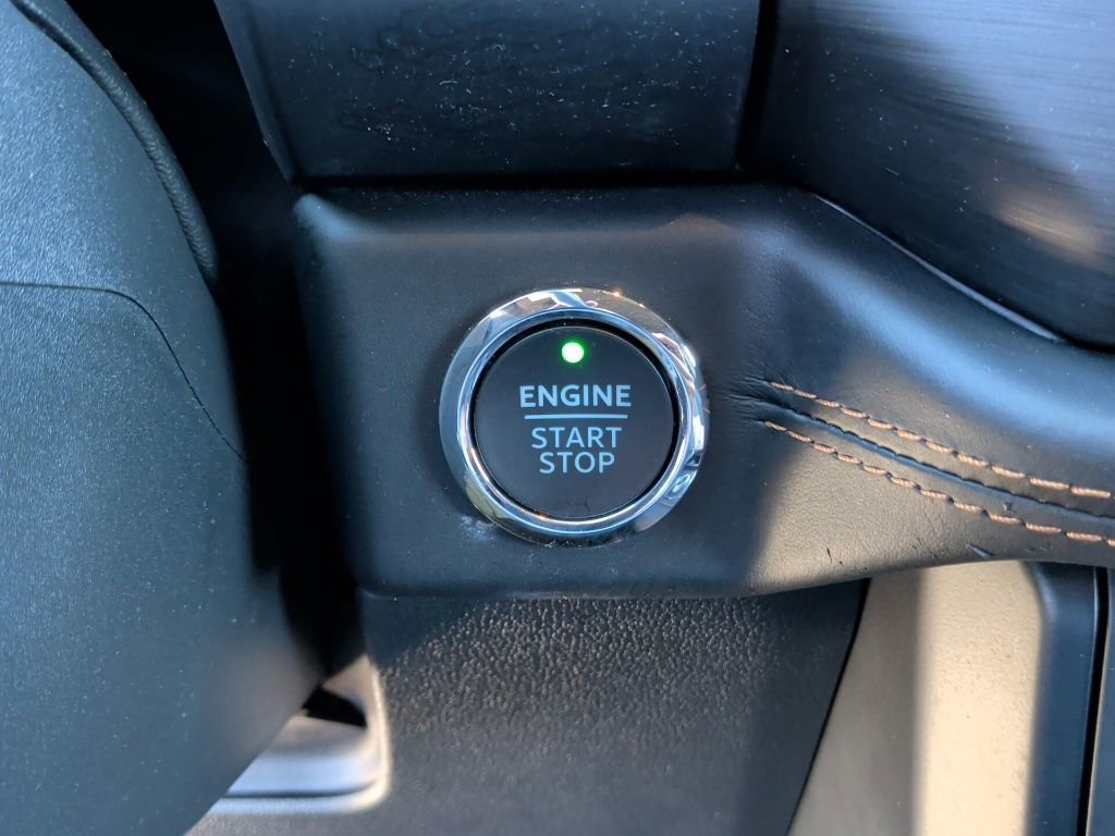 Used 2024 Ford Expedition Platinum image 26