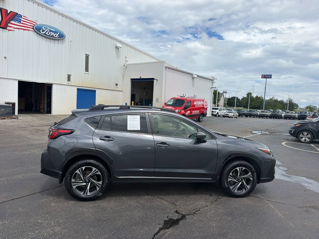 Used 2024 Subaru Crosstrek 2.0i Premium w/ Popular Package #4 AWD/4WD image 9
