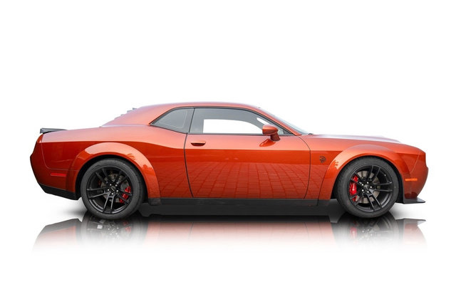 Used 2020 Dodge Challenger SRT Hellcat Redeye RWD image 2