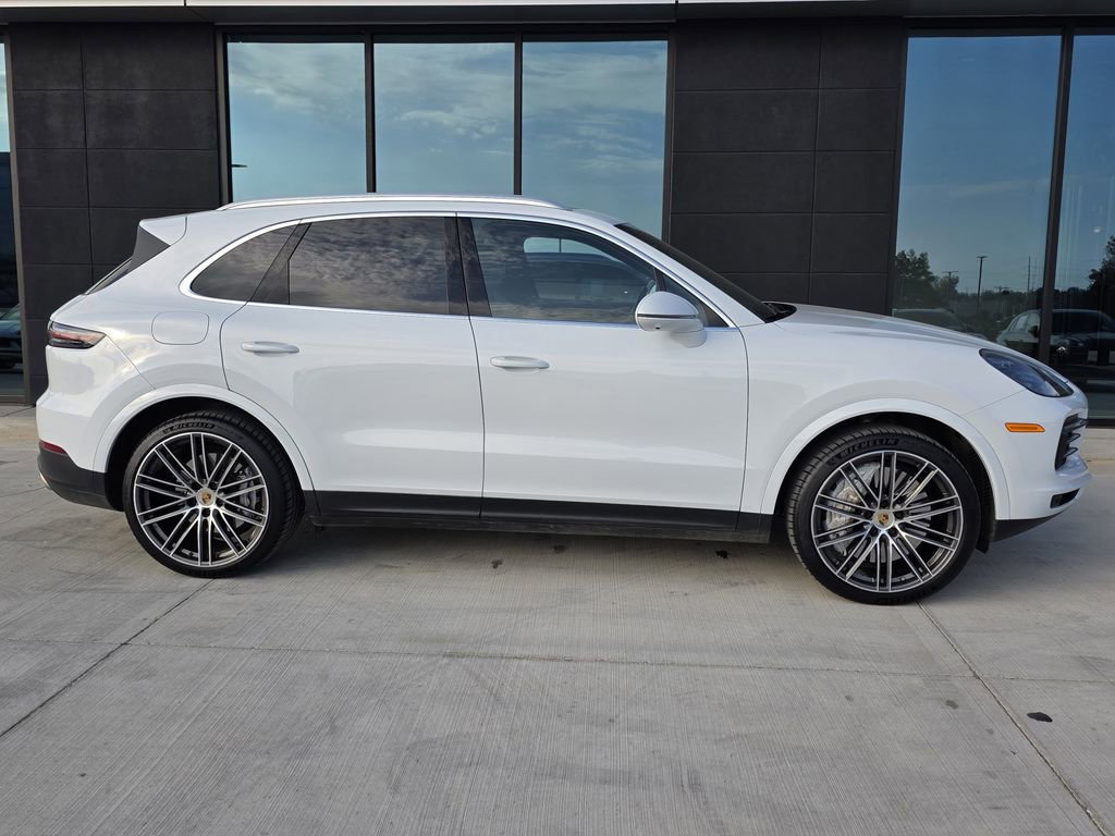 Used 2022 Porsche Cayenne image 7