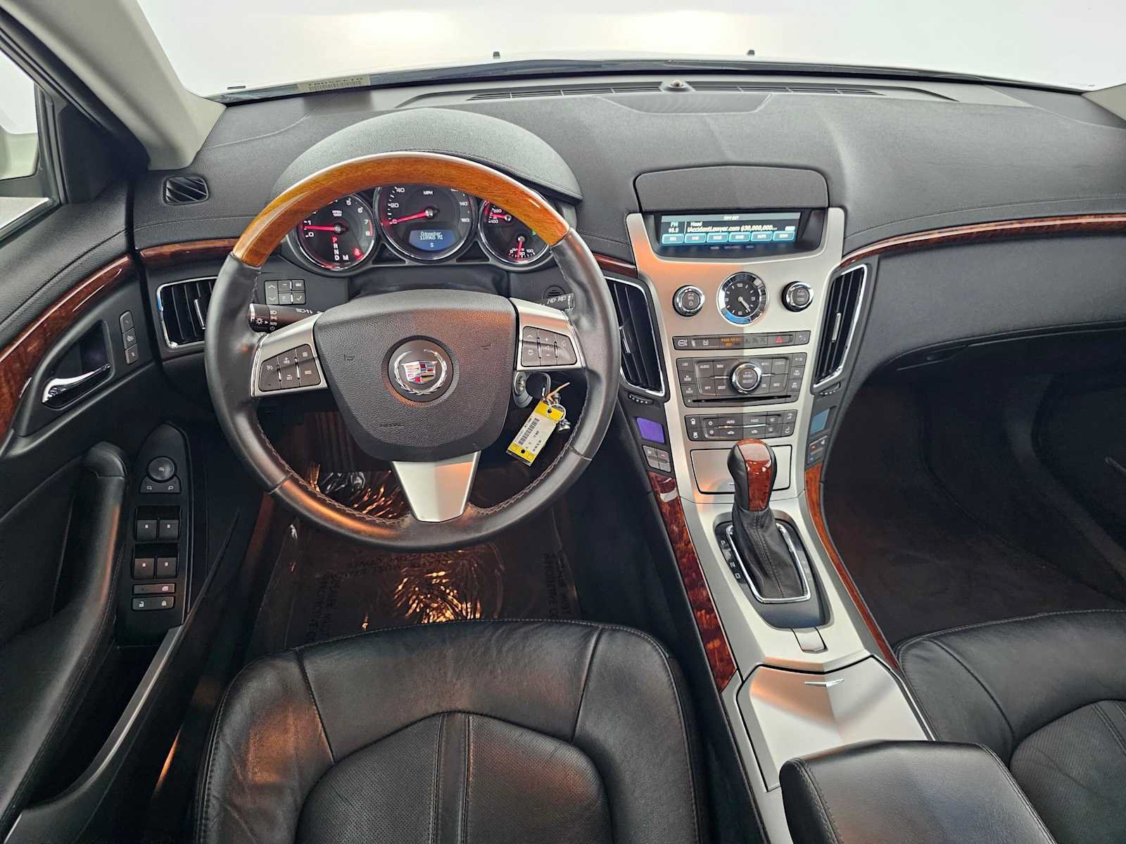 Used 2010 Cadillac CTS Luxury RWD image 18