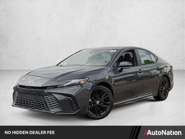 Used 2025 Toyota Camry SE