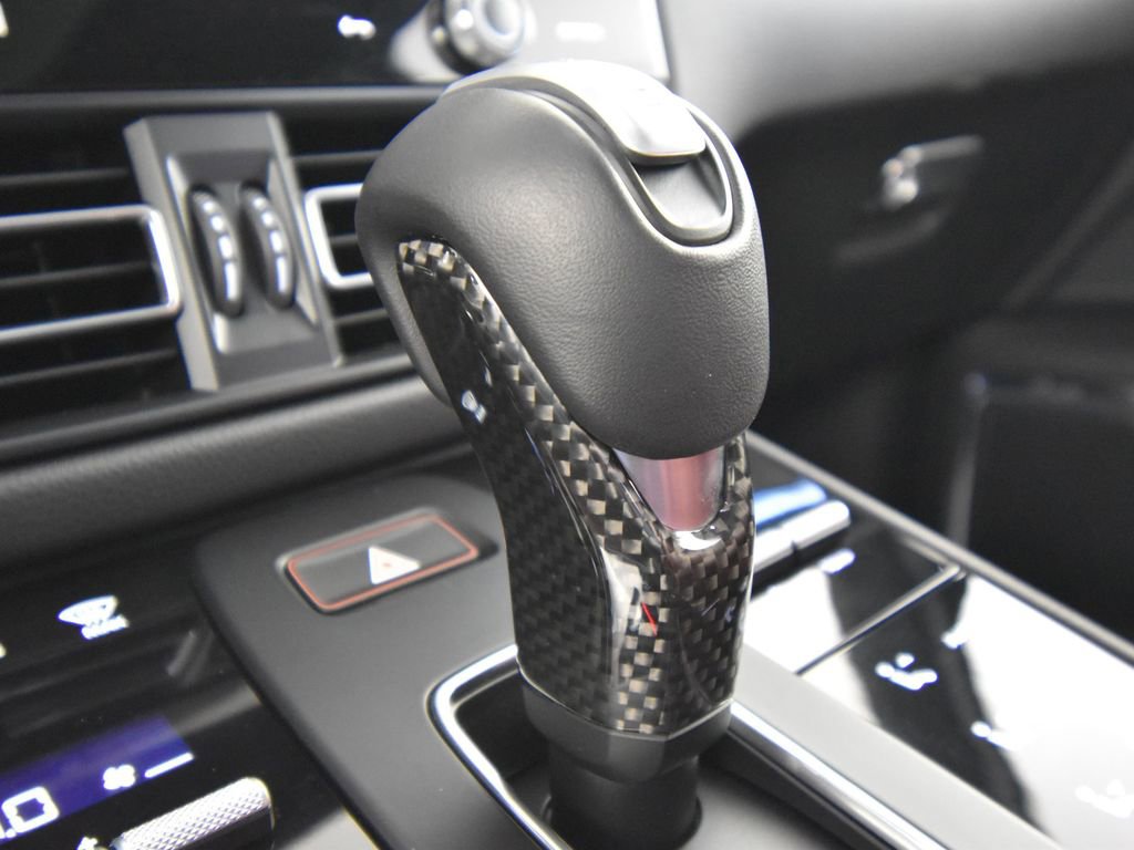Certified 2024 Porsche Macan GTS AWD/4WD image 36
