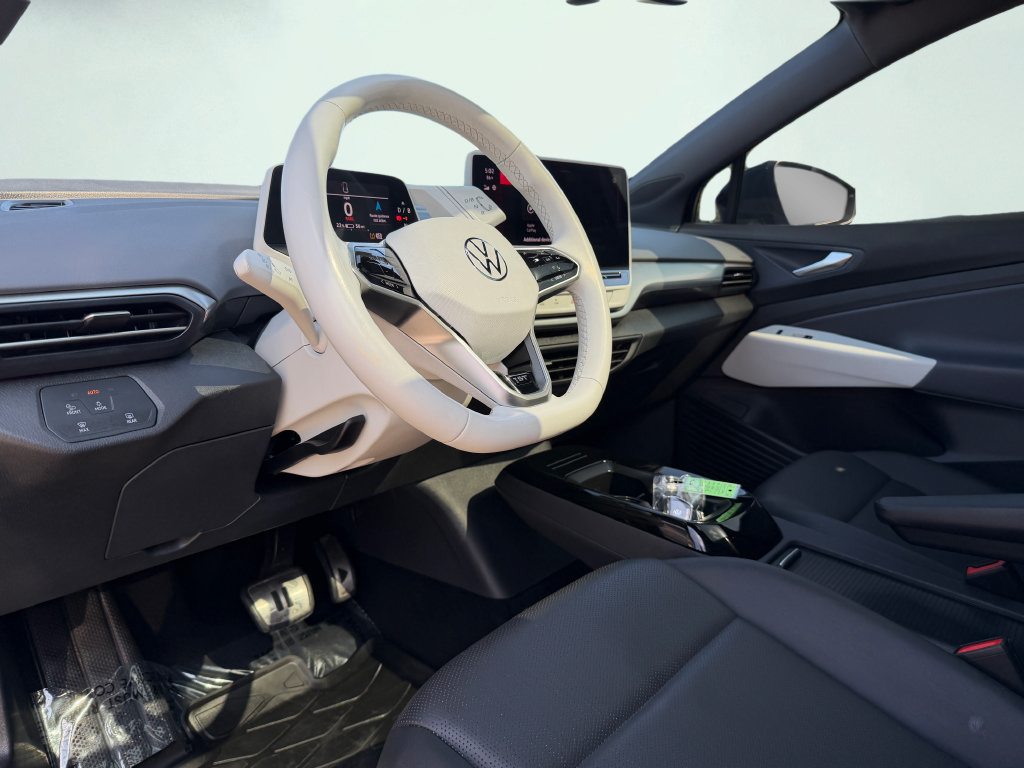 Used 2021 Volkswagen ID.4 1st Edition RWD image 25