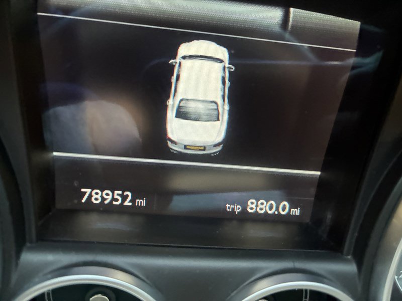 Used 2015 Bentley Flying Spur V8 image 11