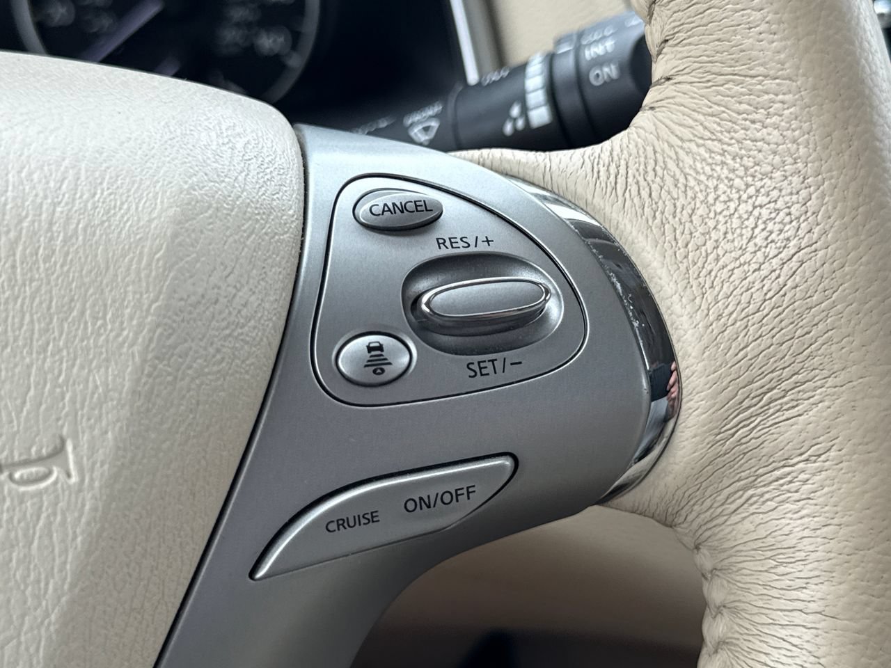 Used 2018 Nissan Murano Platinum AWD/4WD image 28