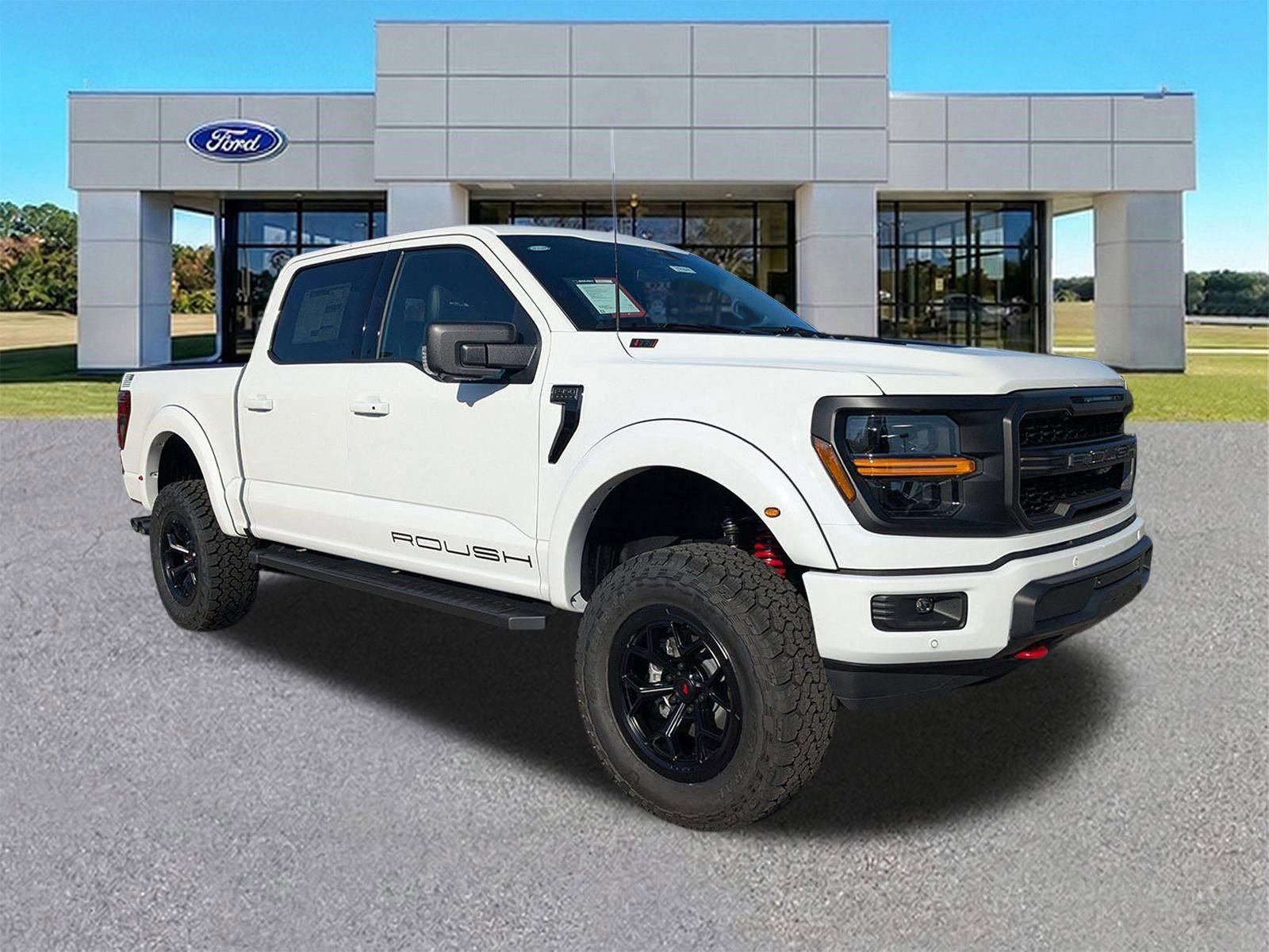 New 2025 Ford F150 XLT w/ Equipment Group 302A MID