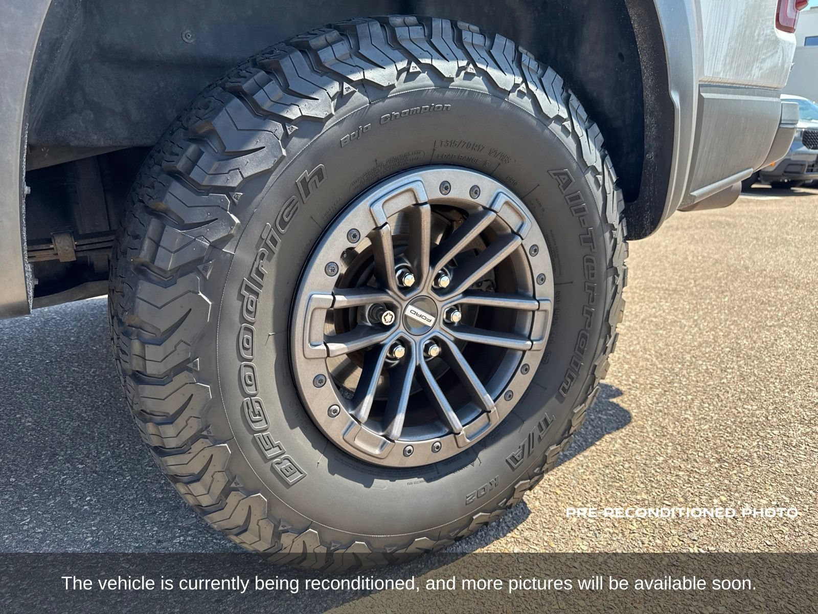 Used 2019 Ford F150 Raptor w/ Equipment Group 802A Luxury AWD/4WD image 20