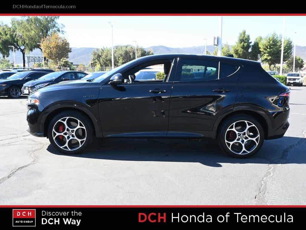 Used 2024 Alfa Romeo Tonale Veloce w/ Premium Interior Package AWD/4WD image 4