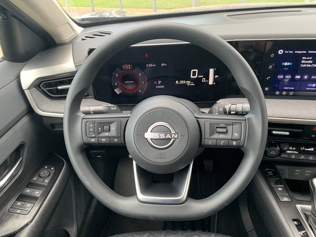 New 2026 Nissan Kicks SV w/ Cold Weather Package FWD image 9