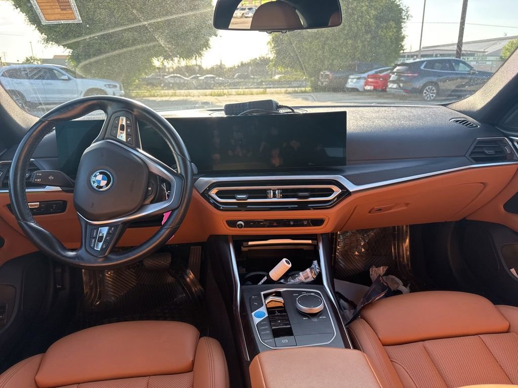 Used 2023 BMW i4 eDrive40 w/ Premium Package RWD image 17