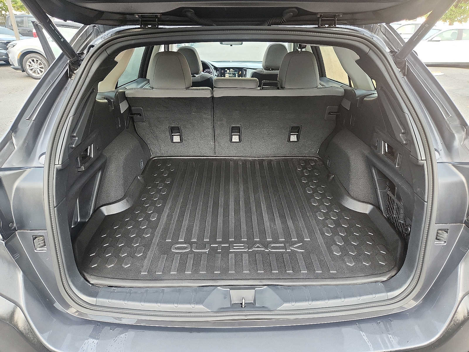 Used 2024 Subaru Outback Premium AWD/4WD image 27