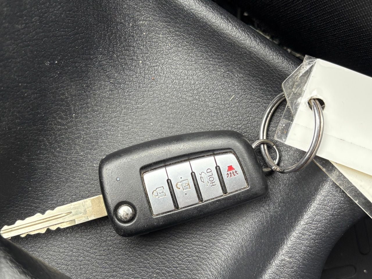 Used 2022 Nissan Versa S FWD image 38