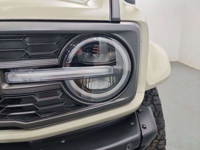 New 2025 Ford Bronco Raptor w/ Interior Carbon Fiber Pack AWD/4WD image 36