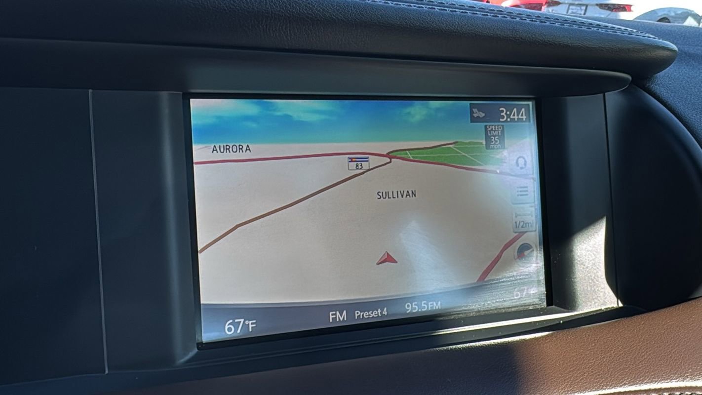 Used 2018 INFINITI QX30 Premium w/ Technology Package image 28