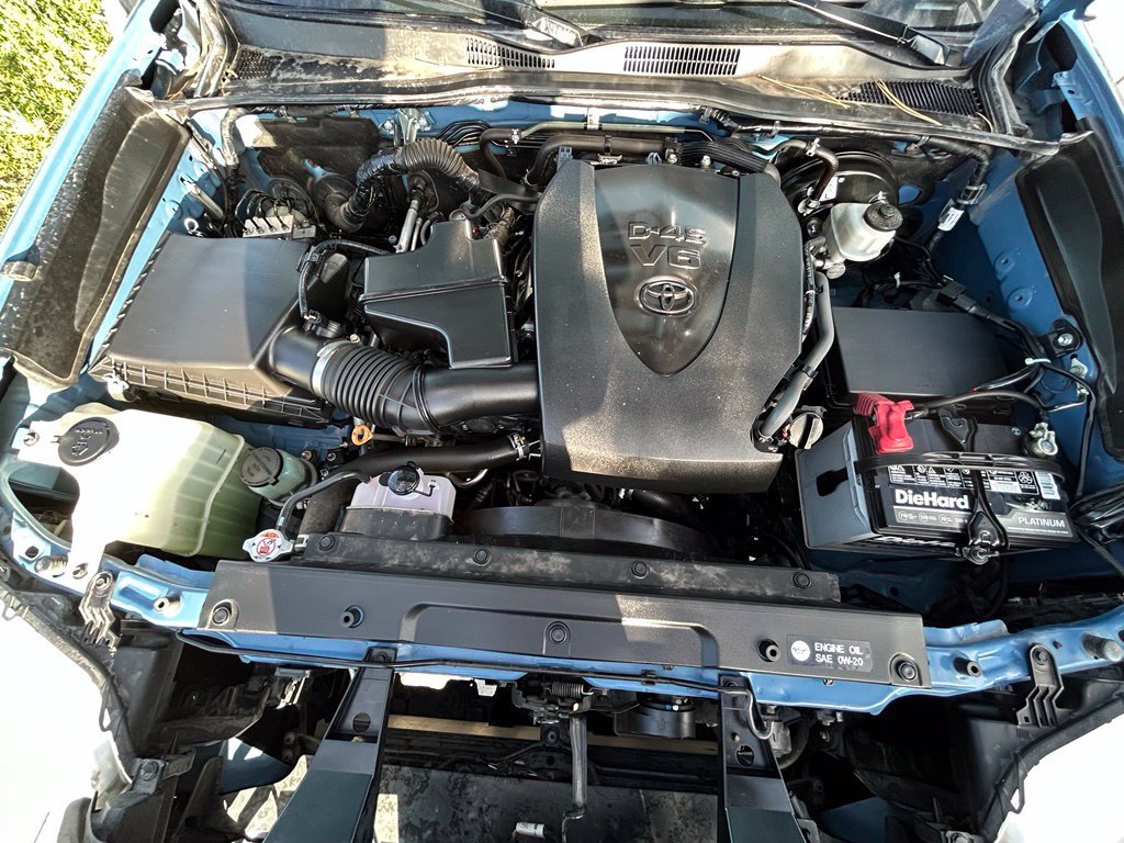 Used 2019 Toyota Tacoma TRD Sport AWD/4WD image 31