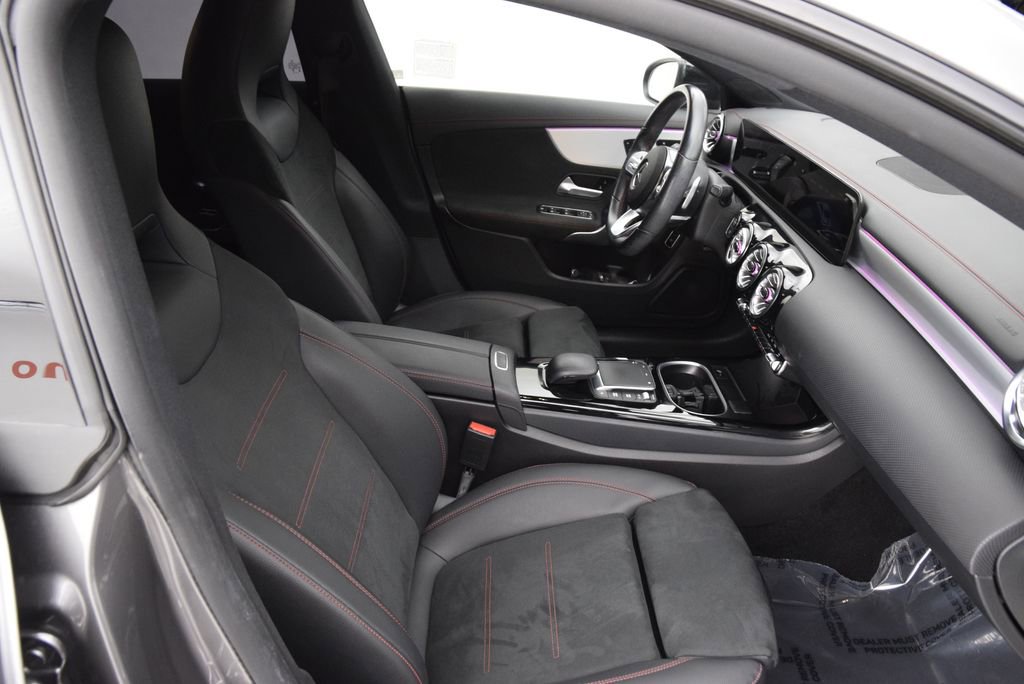 Used 2023 Mercedes-Benz CLA 250 CLA 250 image 16