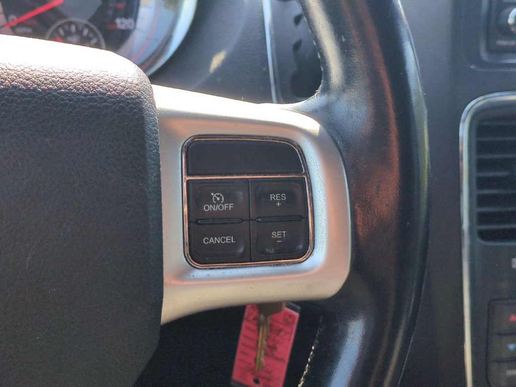 Used 2020 Dodge Grand Caravan GT FWD image 19