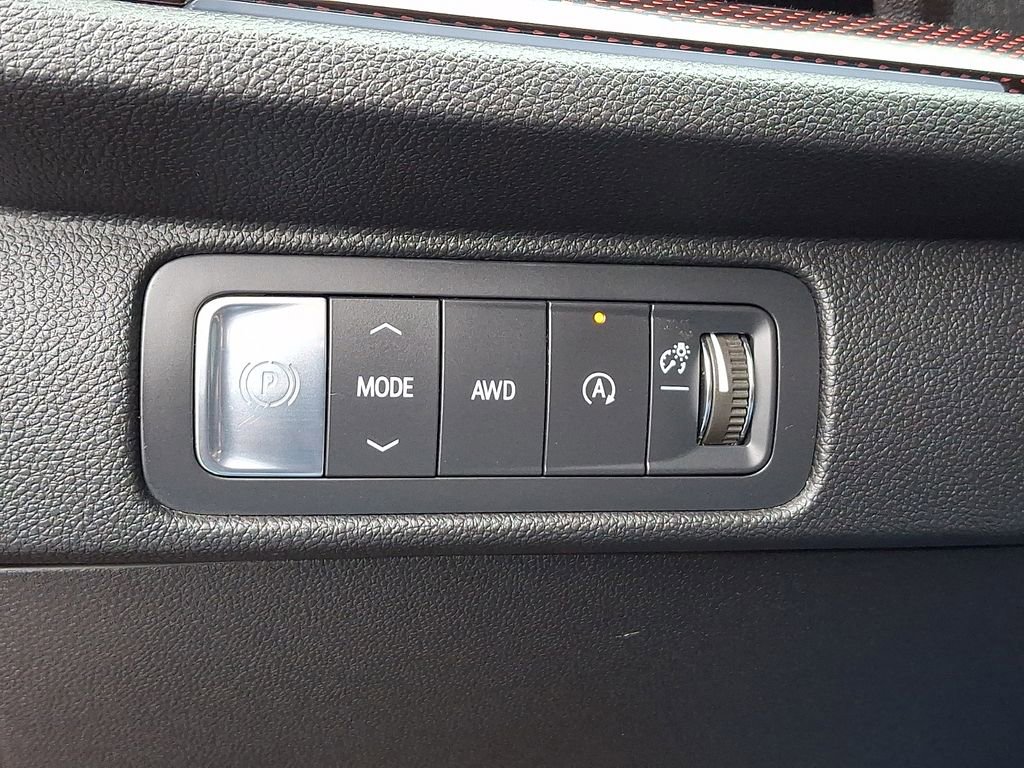 Used 2024 Chevrolet Traverse Z71 w/ Enhanced Driving Package image 26