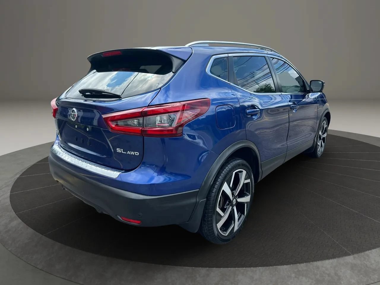 Used 2022 Nissan Rogue Sport SL w/ Premium Package AWD/4WD image 5