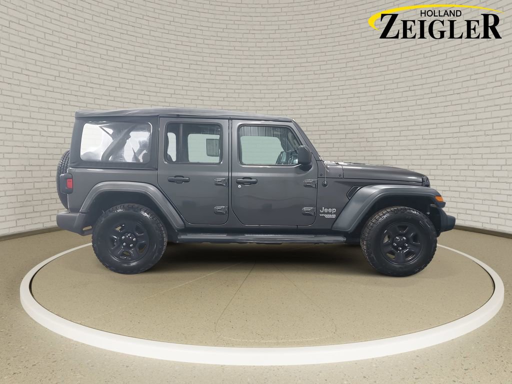 Used 2018 Jeep Wrangler Unlimited Sport image 4