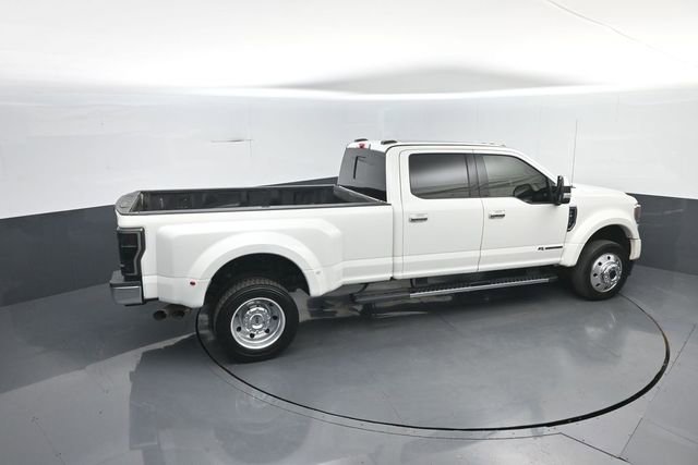 Certified 2020 Ford F450 Lariat w/ Lariat Ultimate Package AWD/4WD image 32
