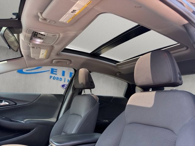 Used 2020 Chevrolet Malibu LT FWD image 3