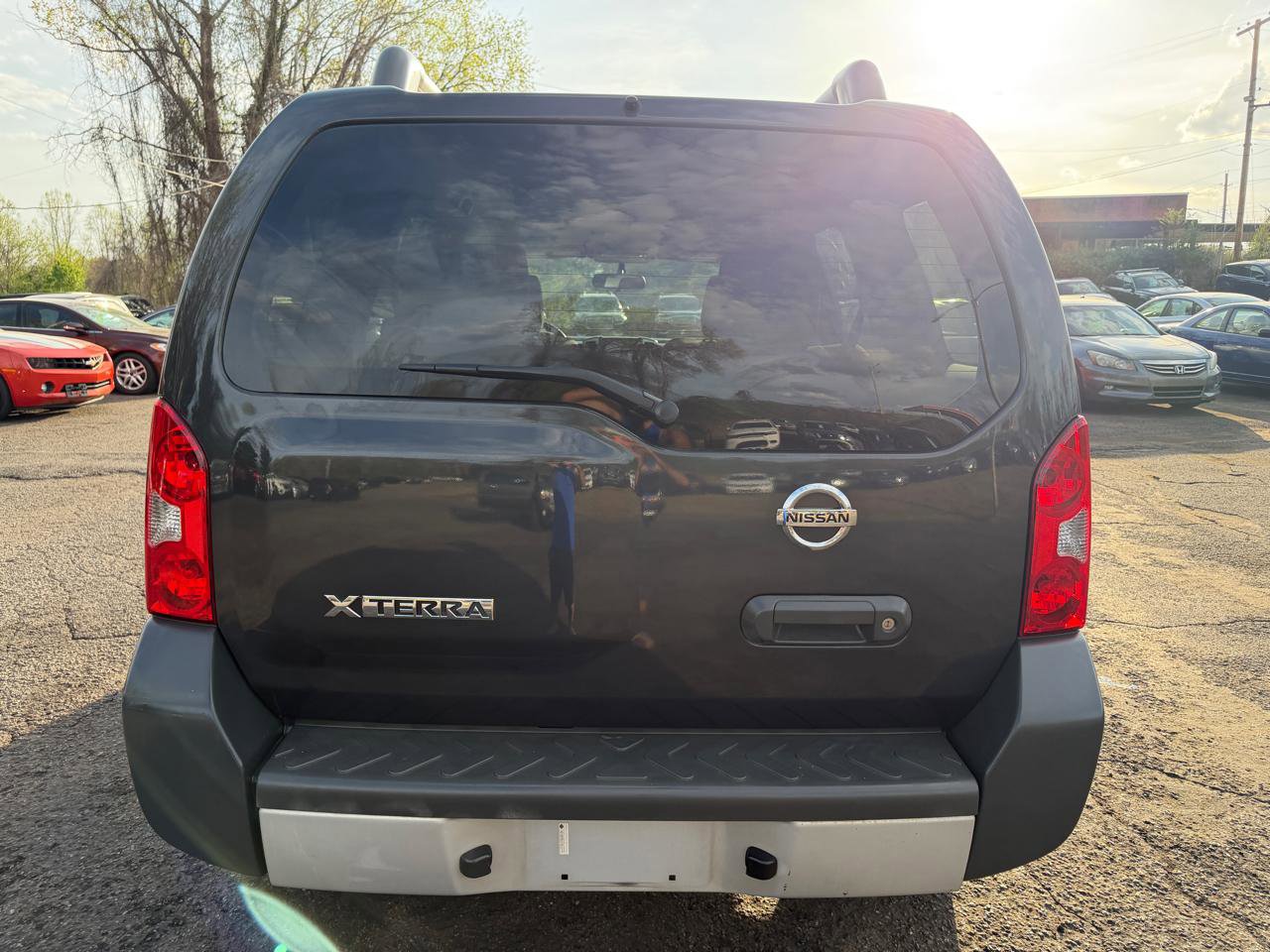Used 2015 Nissan Xterra X RWD image 6