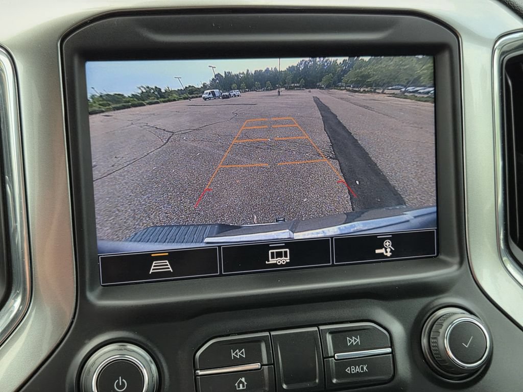Used 2021 Chevrolet Silverado 1500 LTZ AWD/4WD image 14