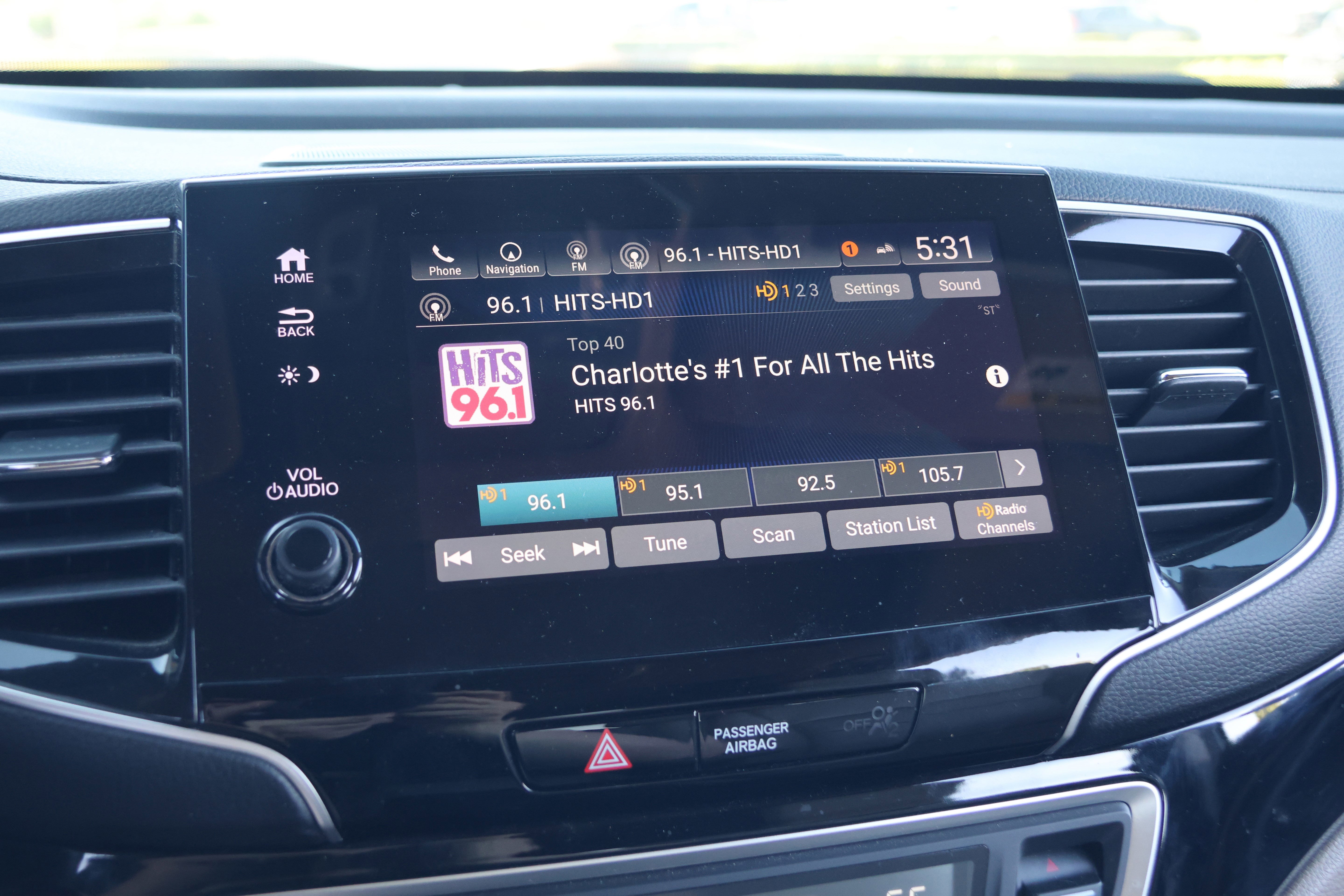 Used 2021 Honda Pilot Elite image 25