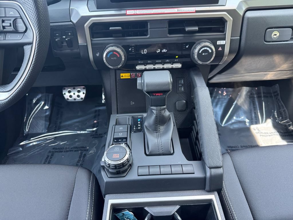 Used 2025 Toyota Tacoma TRD Sport w/ TRD Sport Upgrade Package AWD/4WD image 11