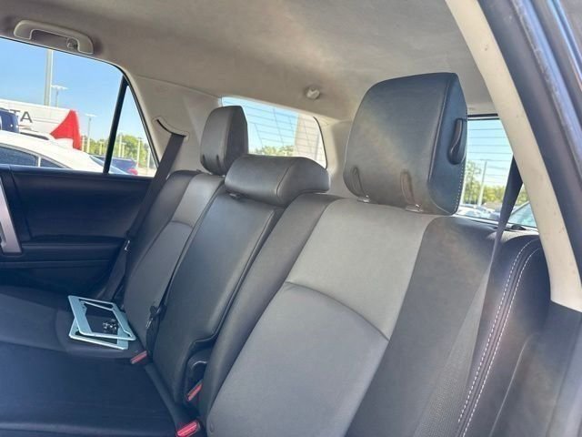 Used 2019 Toyota 4Runner SR5 Premium RWD image 10