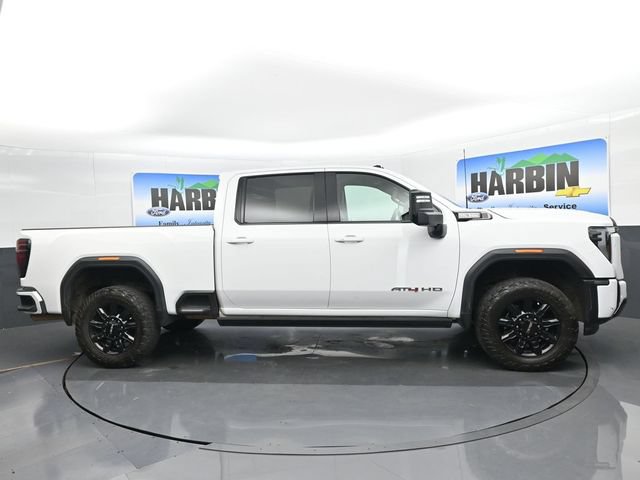 Used 2024 GMC Sierra 2500 AT4 w/ AT4 Premium Plus Package AWD/4WD image 7