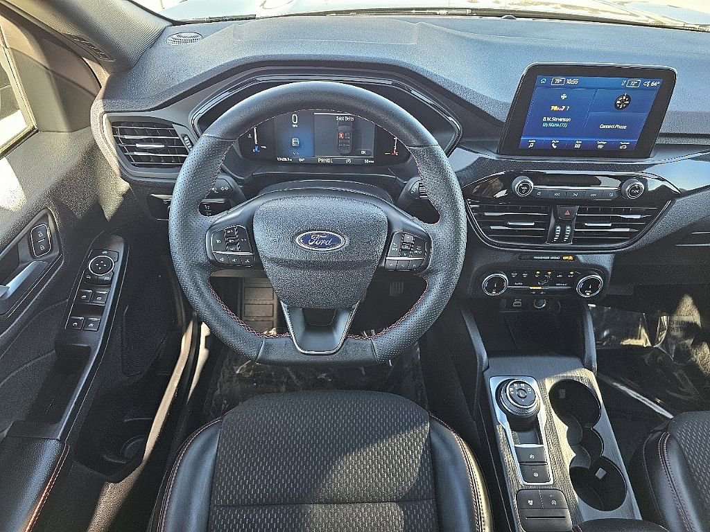 Used 2025 Ford Escape ST-Line image 22